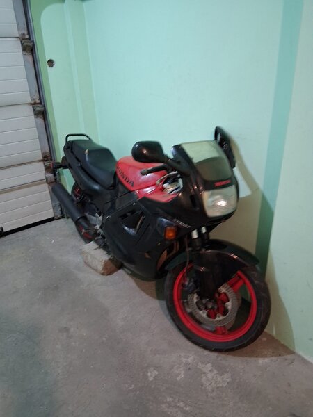 HONDA  PC 19 SUPER SPORT